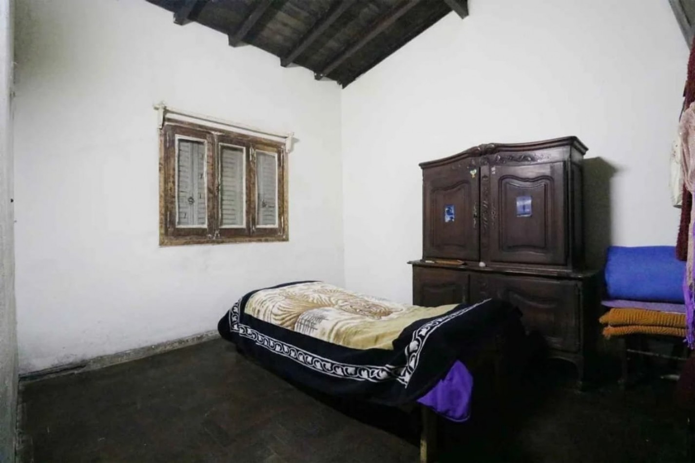 Casa 3 ambientes en Hurlingham - Acepta permuta y vehiculo como parte de pago