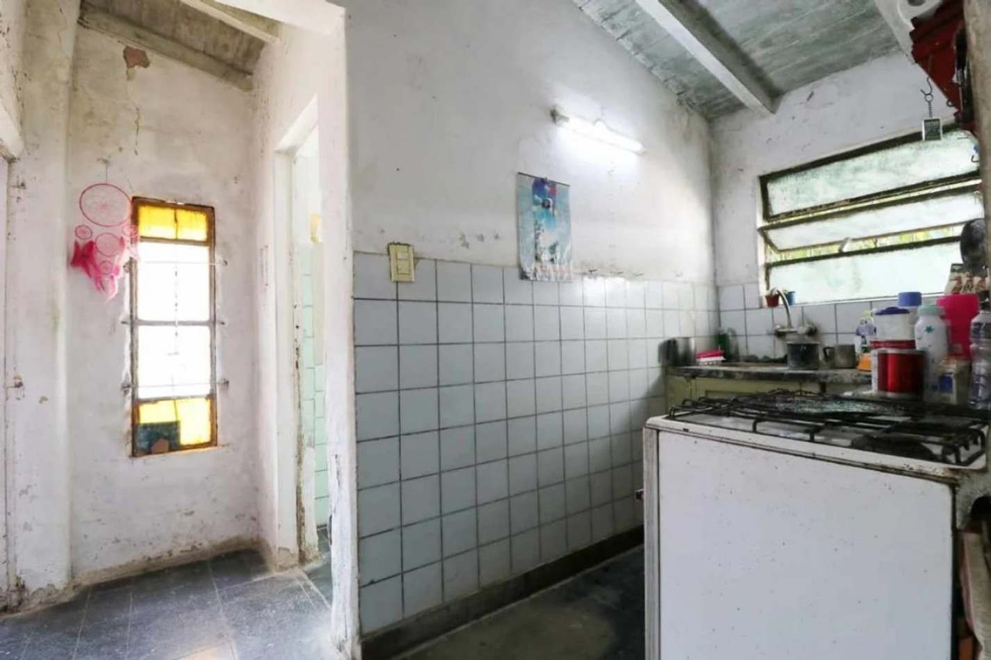 Casa 3 ambientes en Hurlingham - Acepta permuta y vehiculo como parte de pago