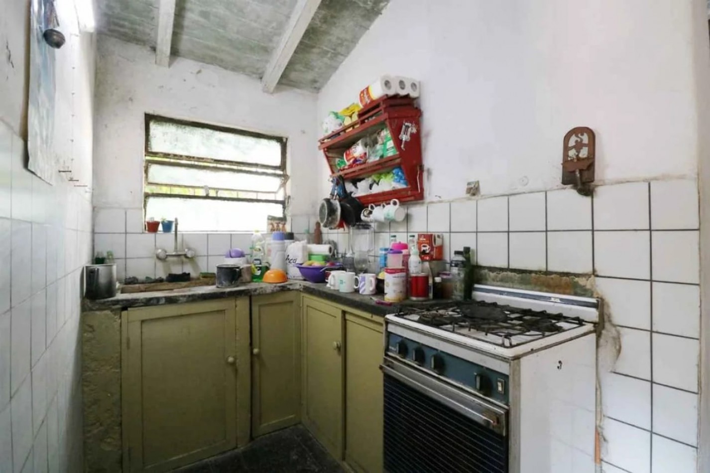 Casa 3 ambientes en Hurlingham - Acepta permuta y vehiculo como parte de pago