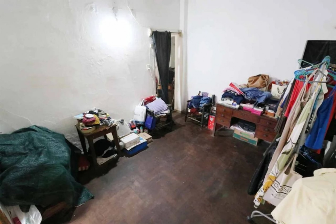 Casa 3 ambientes en Hurlingham - Acepta permuta y vehiculo como parte de pago