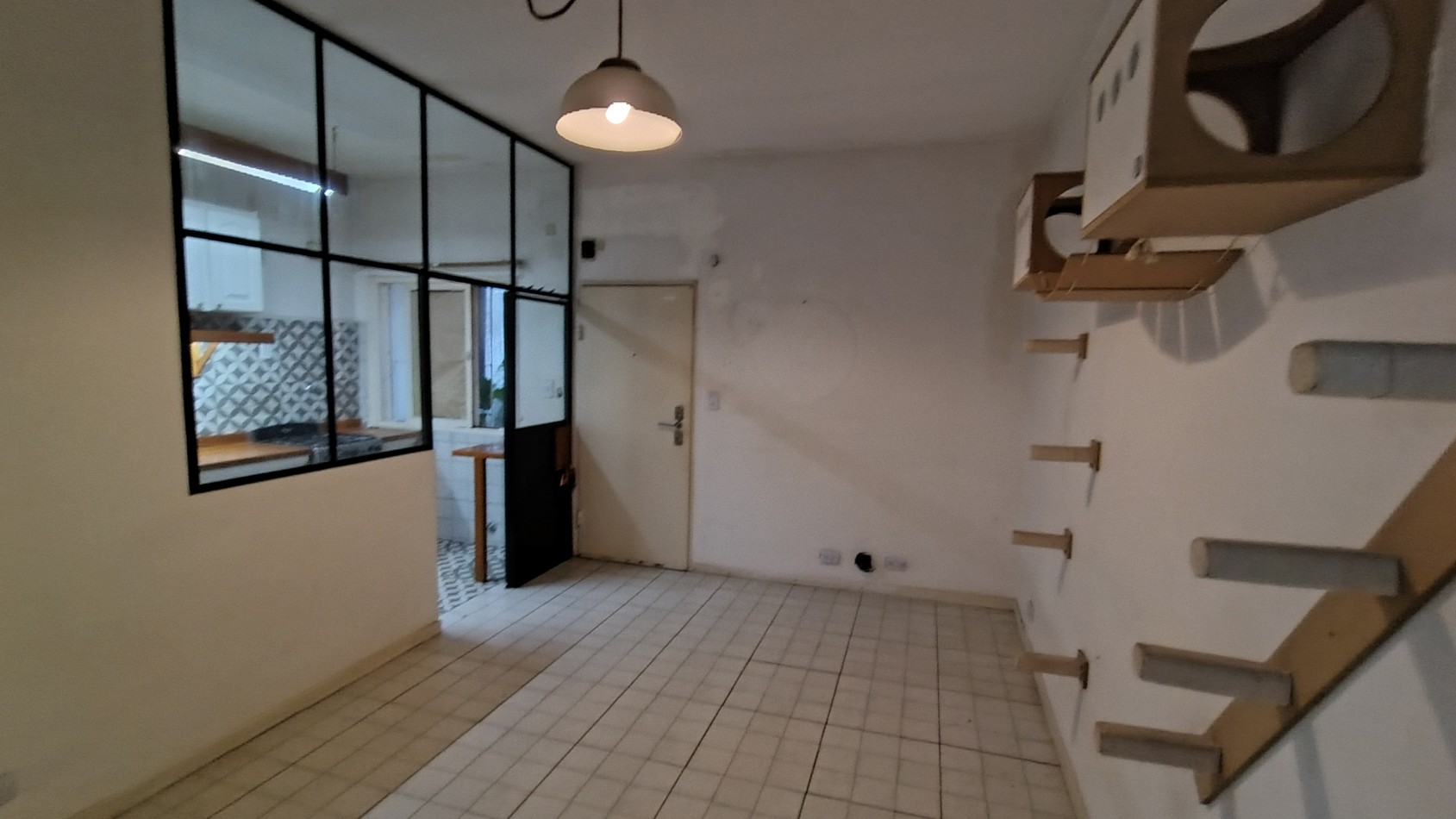 PH 3 Amb. C/COCHERA Y PATIO | 65m² | | Hurlingham