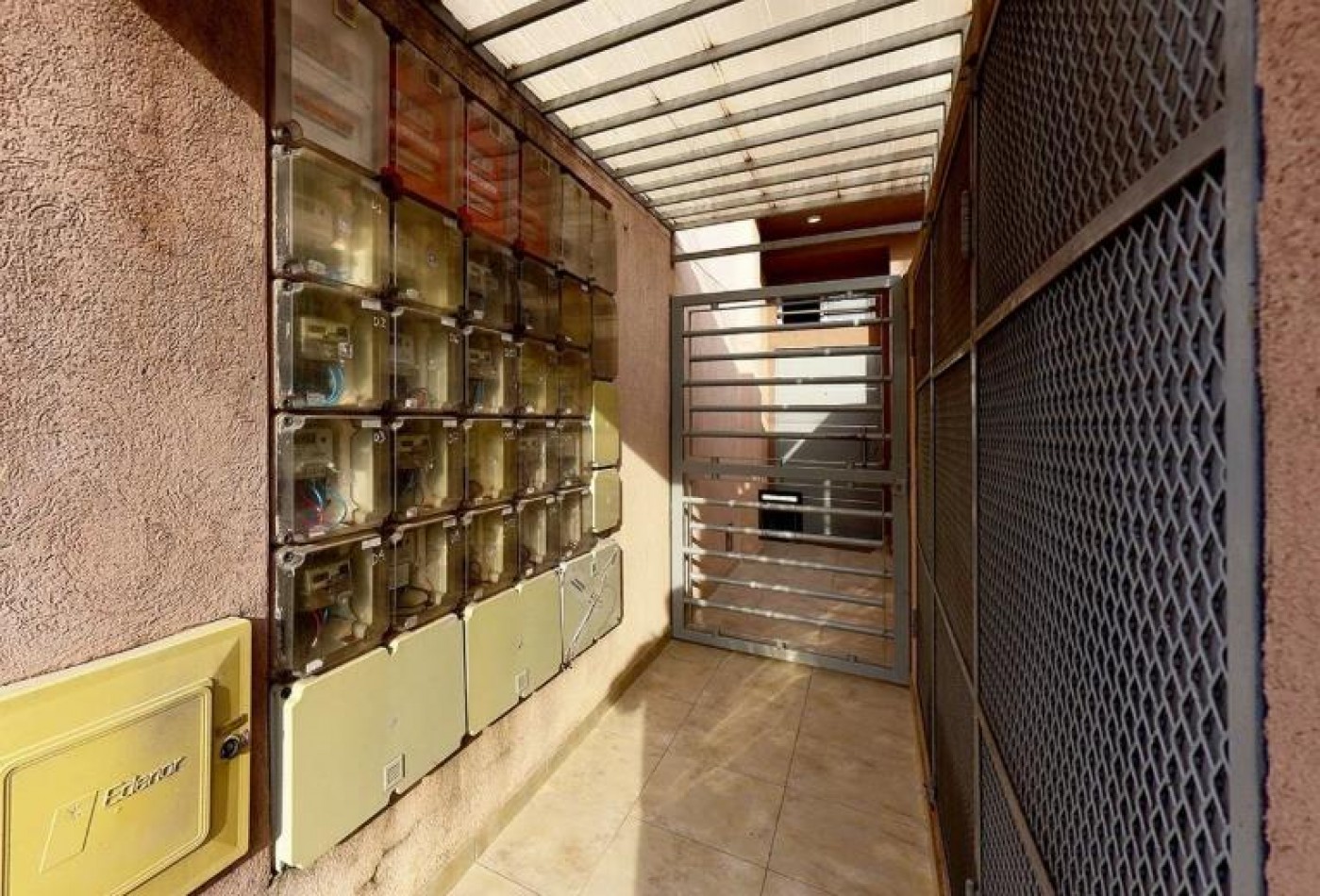 Depto 3 Ambientes con Terraza y Cochera | Lomas del Mirador | Apto Credito