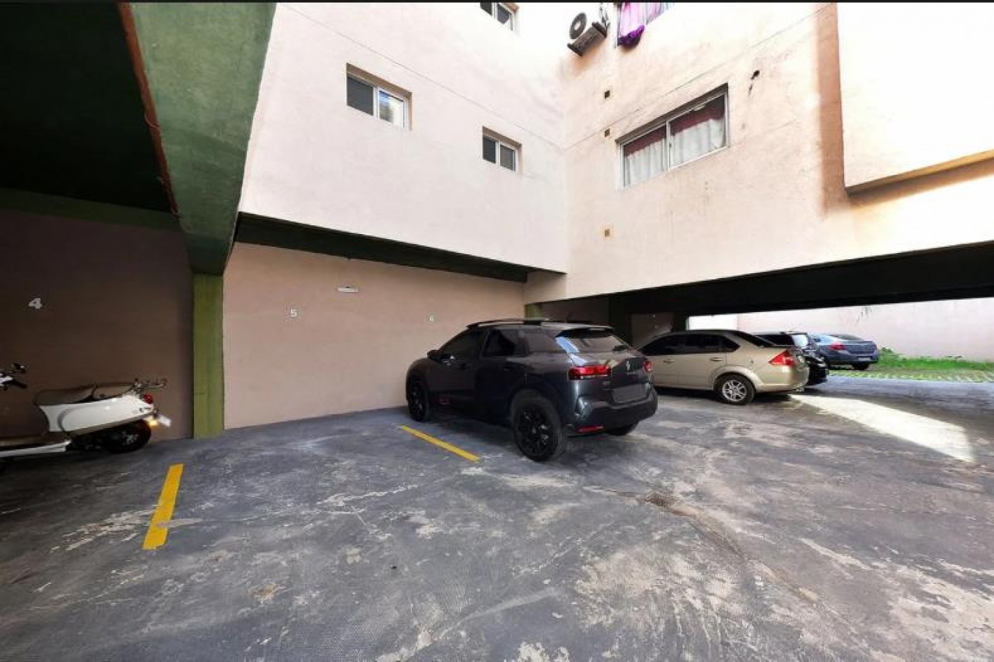 Depto 3 Ambientes con Terraza y Cochera | Lomas del Mirador | Apto Credito