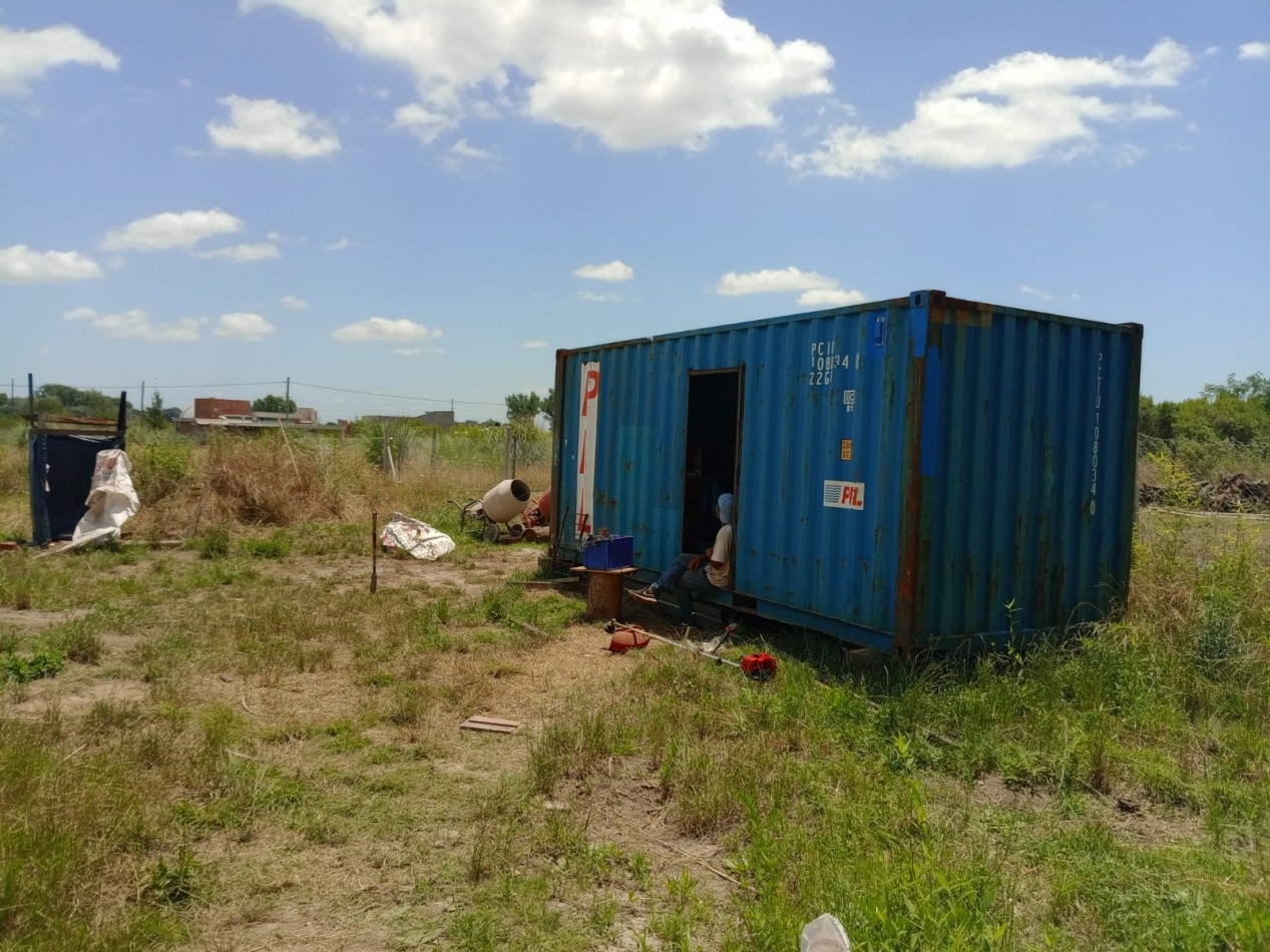 Oportunidad Inversion: Lote 900 m² con Construccion y Servicios - Pontevedra