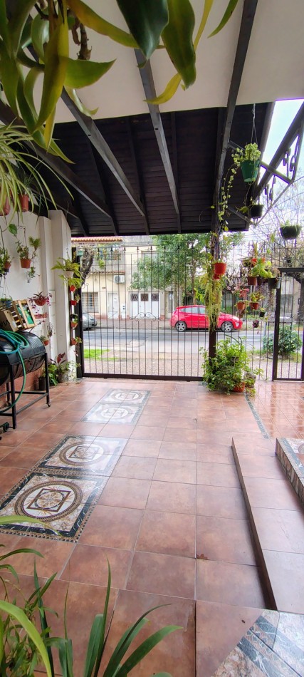 PH en Venta Moron Centro 3 Amb Cochera Apto Credito