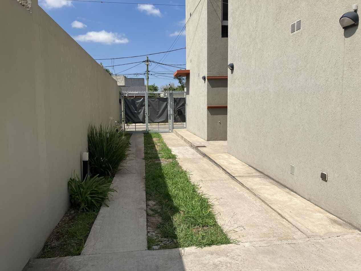 Departamento 2 ambientes a estrenar con balcon - Casuarinas 1