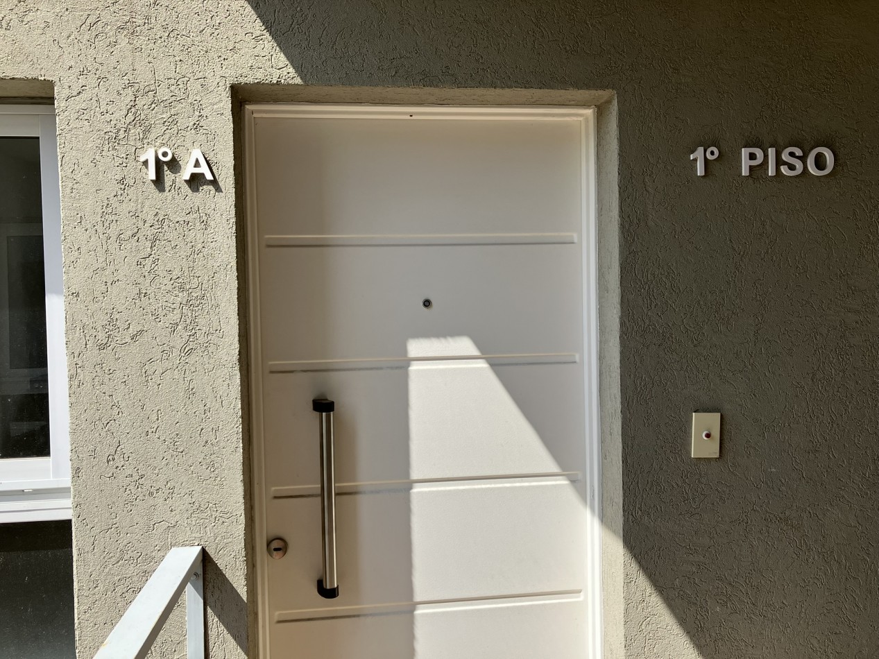 Departamento 2 ambientes a estrenar con balcon - Casuarinas 1