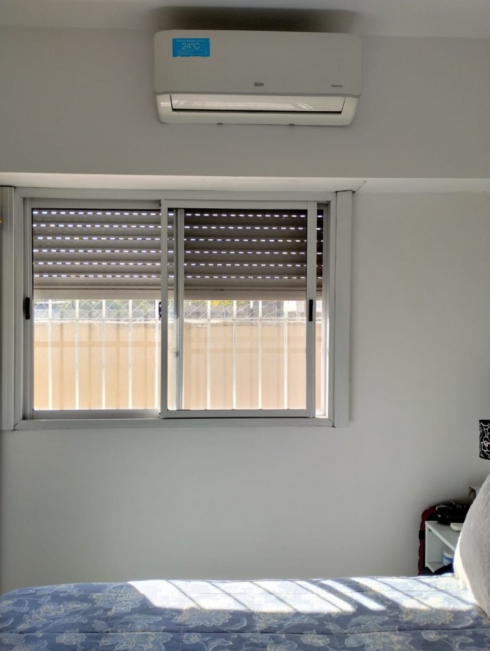 Departamento en venta en Moron 2 amb y medio, apto credito, bajas expensas, cerca estacion y Avenida Rivadavia