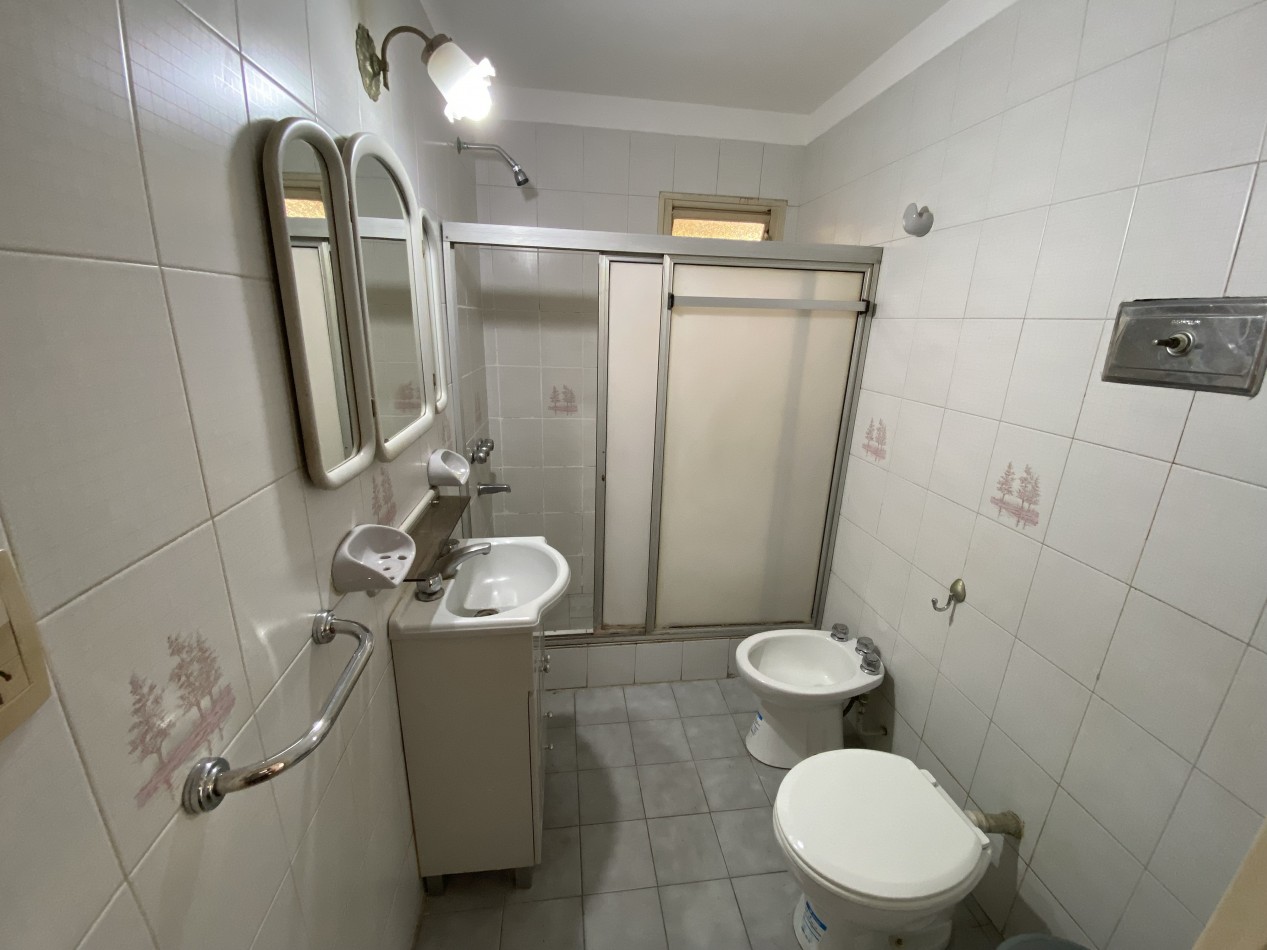 Alquiler Departamento 3 Ambientes En Moron Centro Con Balcon