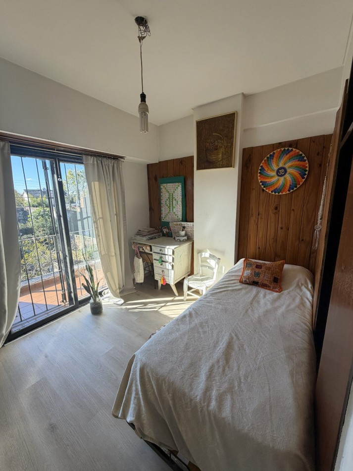 Duplex en venta de 4 dormitorios en Castelar | Cochera, parque y excelente ubicacion