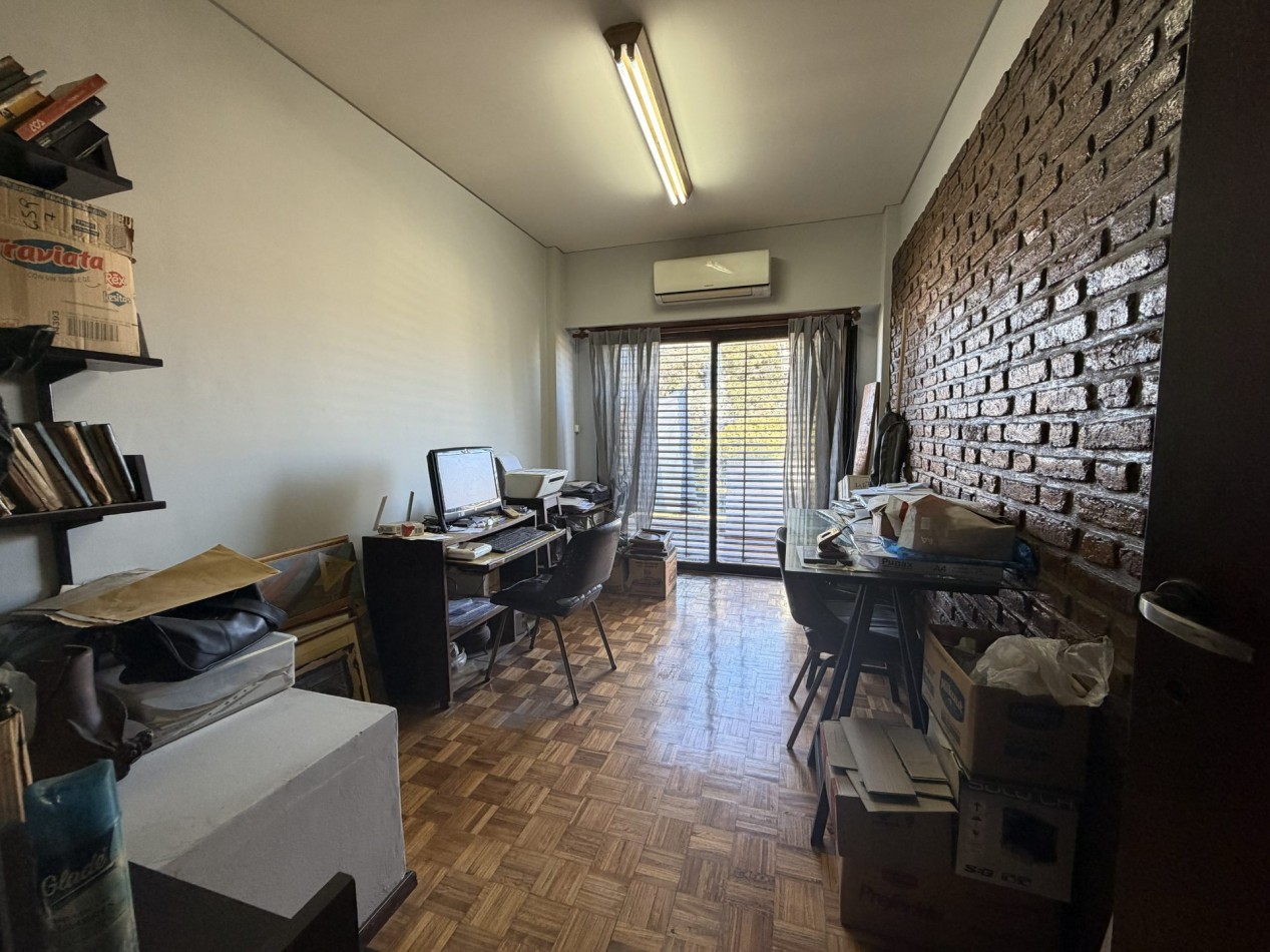 Duplex en venta de 4 dormitorios en Castelar | Cochera, parque y excelente ubicacion