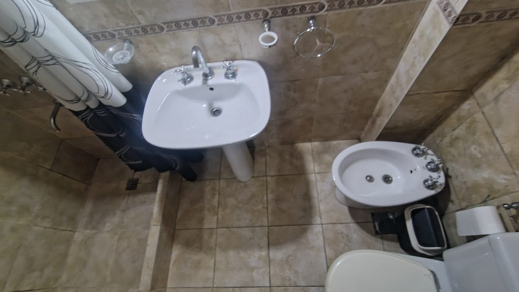 Monoambiente en Alquiler en Moron Centro