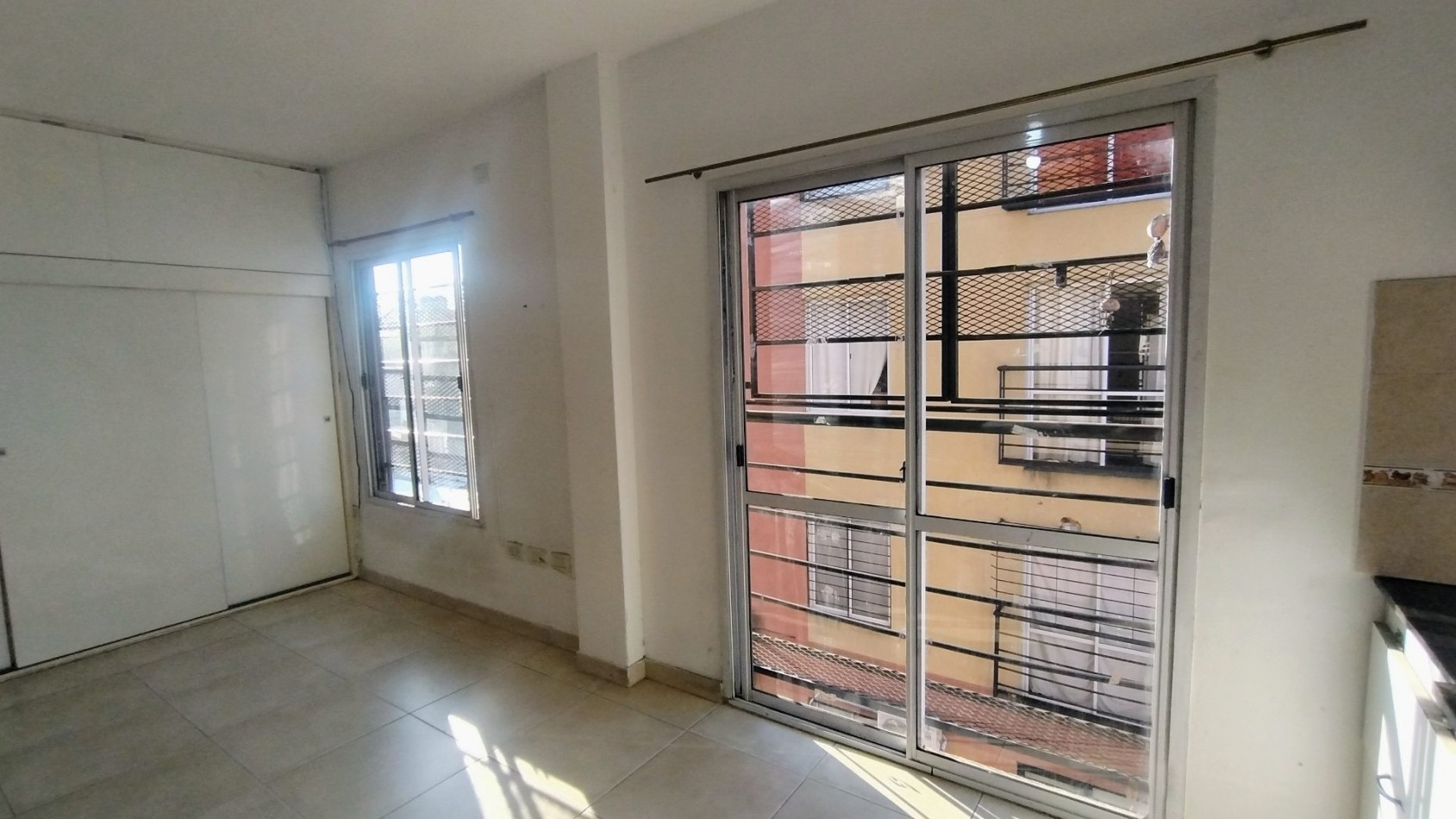 Monoambiente en Alquiler en Moron Centro