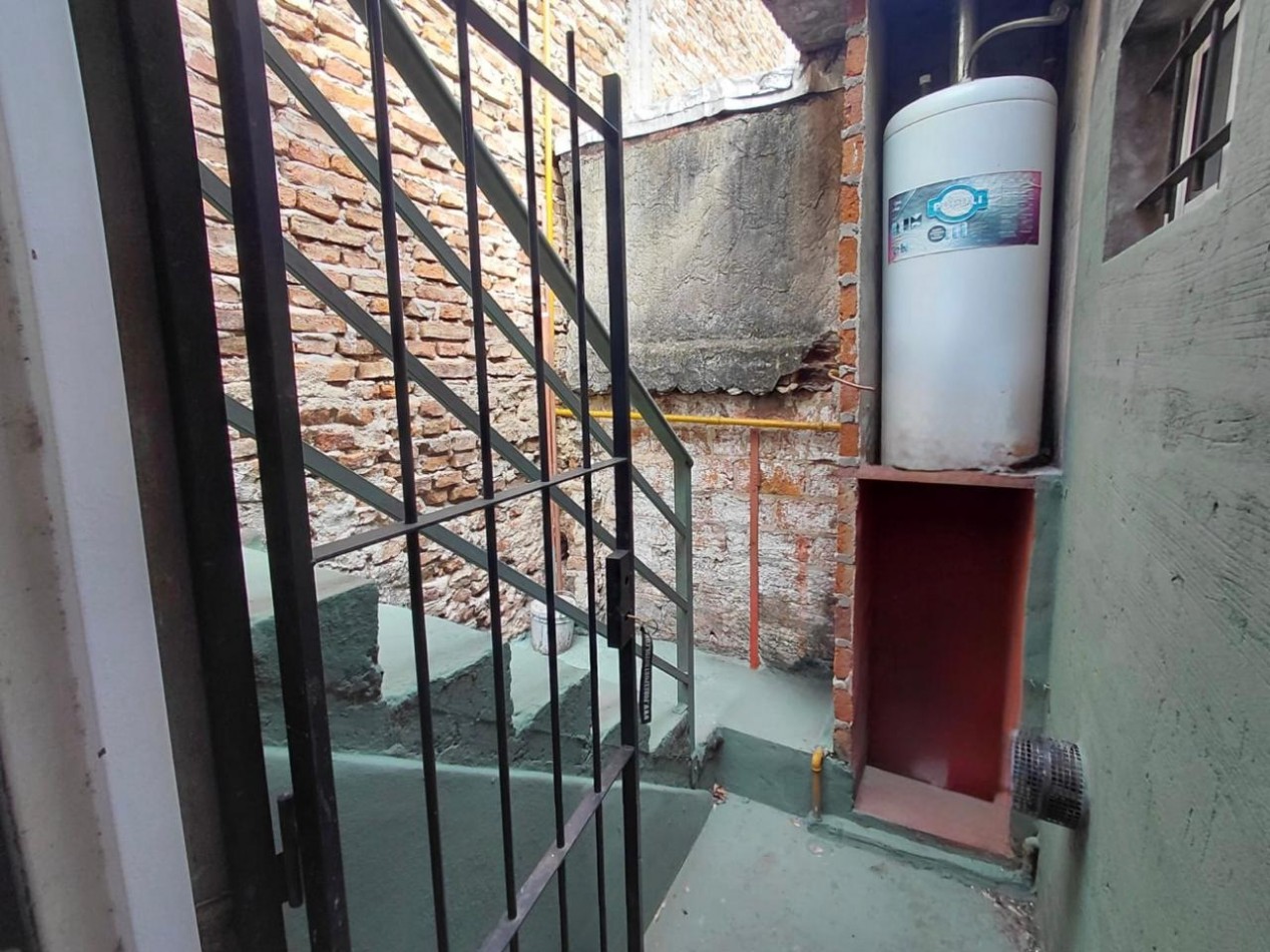 VENTA PH TIPO CASA 3 AMBIENTES HURLINGHAM