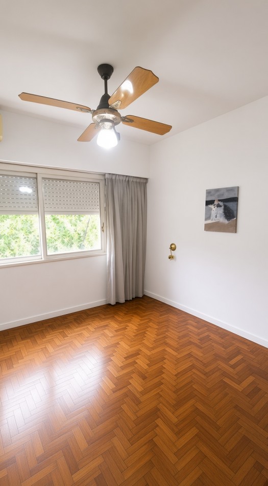 Departamento 3 ambientes con terraza propia en Hurlingham - Frente a la estacion