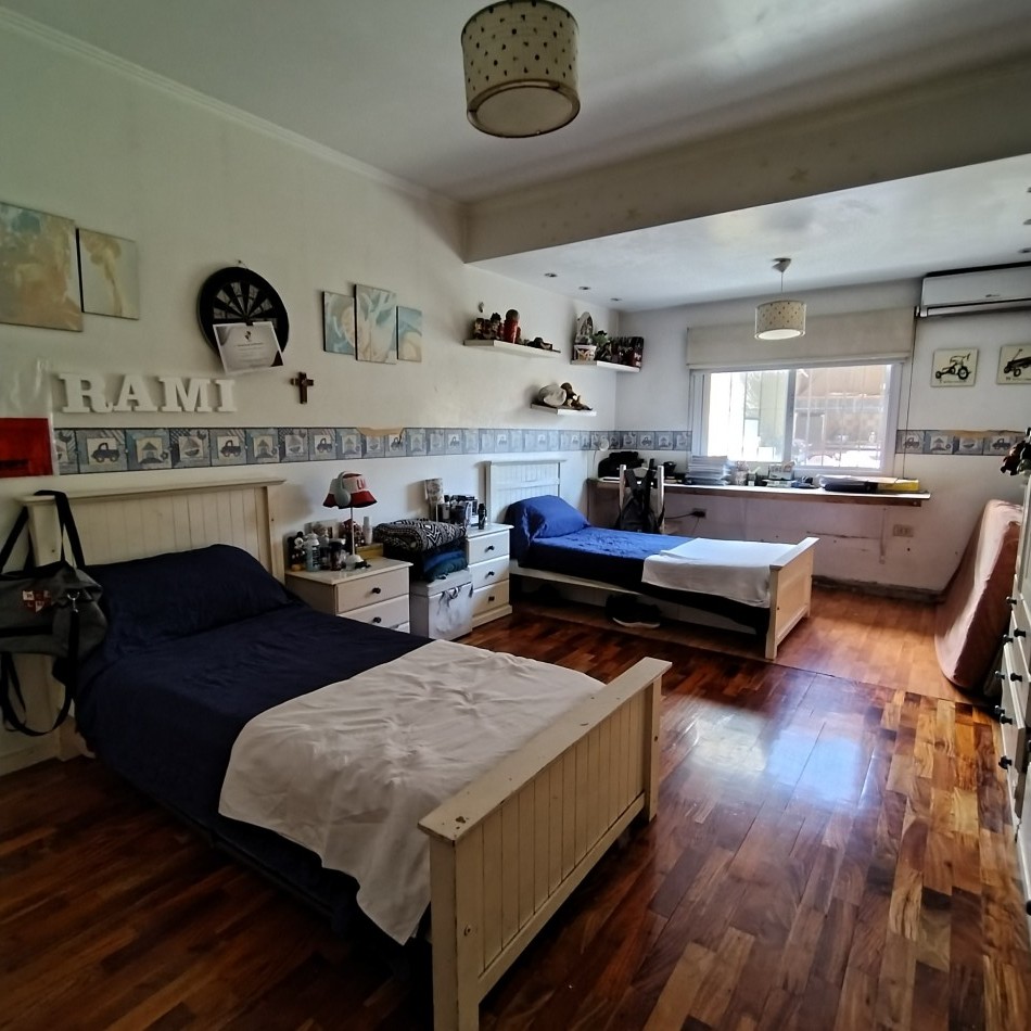 VENTA EN BLOCK - IDEAL CONSTRUCTOR / INVERSOR - MORON SUR