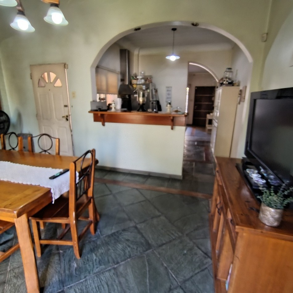 VENTA EN BLOCK - IDEAL CONSTRUCTOR / INVERSOR - MORON SUR