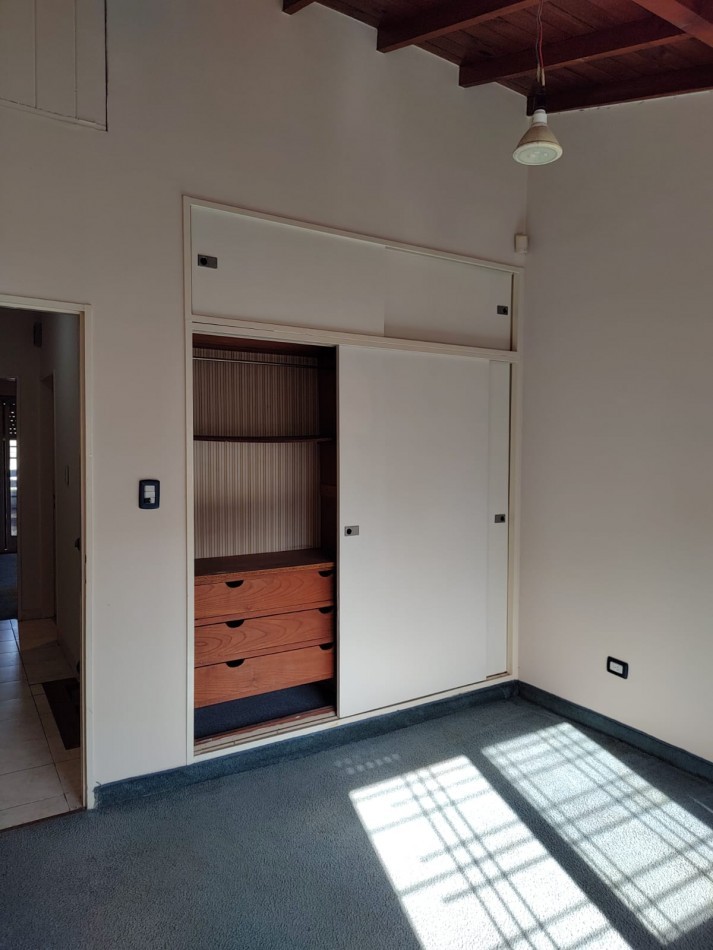 Duplex en Alquiler Moron 3 Ambientes con Cochera