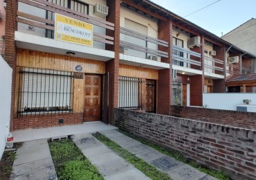 Duplex en Venta Moron 3 Ambientes con Cochera