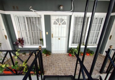 Departamento en venta en Moron 2 amb y medio, apto credito, bajas expensas, cerca estacion y Avenida Rivadavia