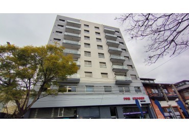 Oficina 2 Ambientes Exclusiva en Edificio Roca 1276 - Hurlingham Centro